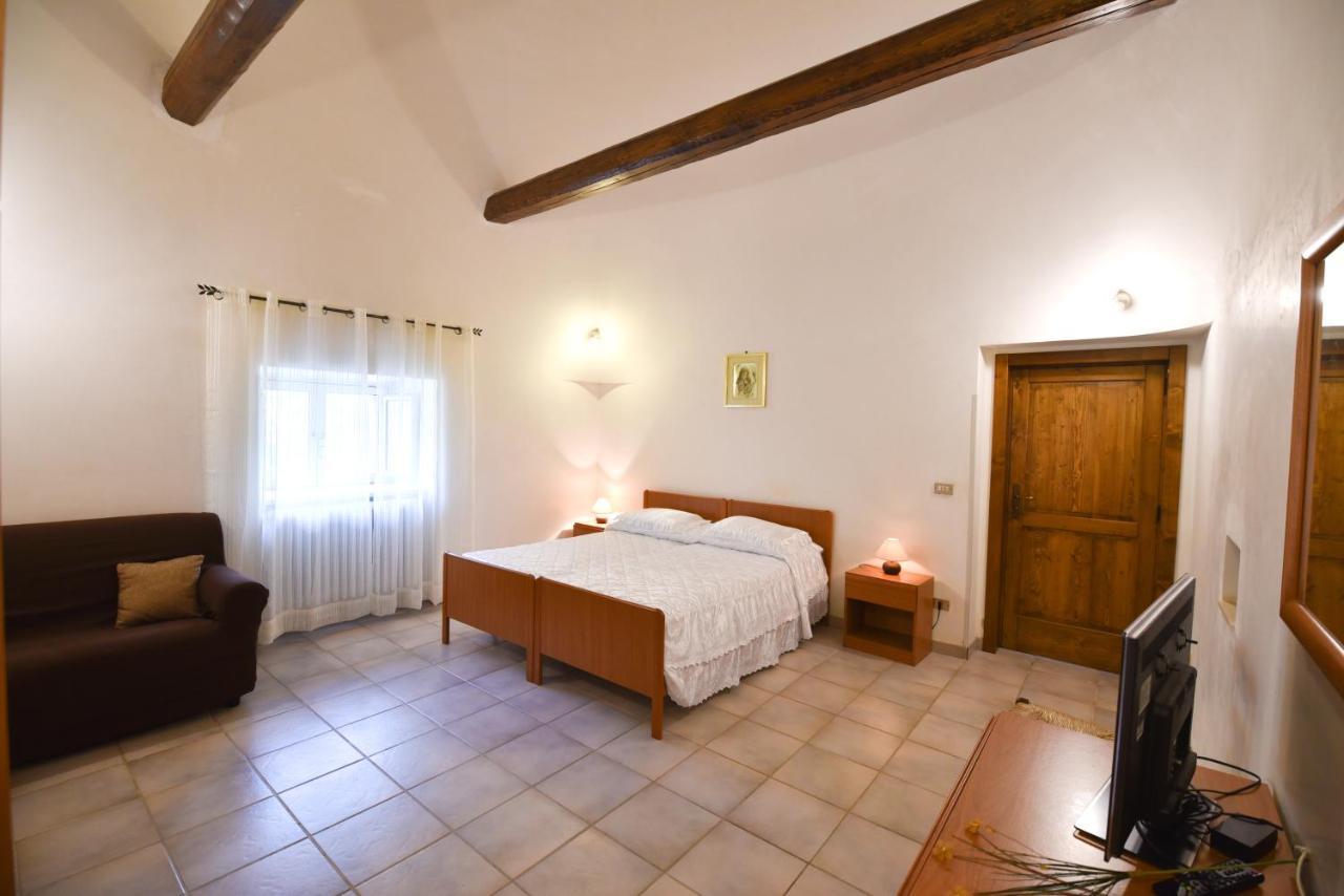 Agriturismo Il Ciliegeto Locorotondo Buitenkant foto